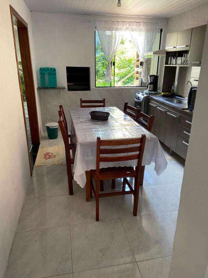 Villa Residencia Sirena à Governador Celso Ramos Extérieur photo